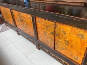 Antica credenza cinese