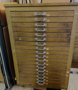 Cassettiera di tipografia Nebiolo